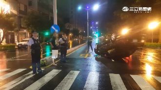 酒駕還沒醒　男自撞分隔島喊「被撞」