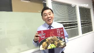 高國華賣麵送單字書　網友：壓力好大