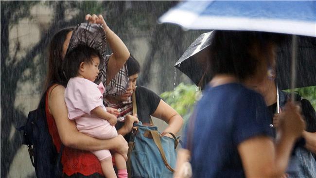 網傳「淋雨變禿頭」？醫：錯誤迷思
