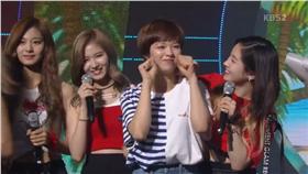 ▲TWICE、定延。（圖／翻攝自러브링 YouTube）
https://www.youtube.com/watch?v=InVyEQ5NE5A