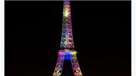 艾菲爾鐵塔點亮彩虹光(圖翻攝自Anne Hidalgo twitter)