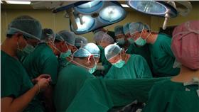 高雄長庚、醫院、手術、器官移植、醫生、手術房、病人、開刀（圖／翻攝自高雄長庚醫院官網）