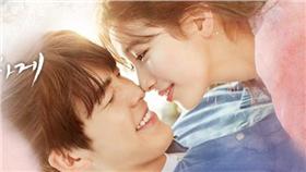 翻攝自kbs官方臉書 任意依戀海報