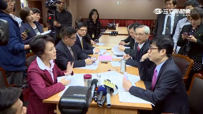 再PK民進黨　黃昭順將發動陸配助陣