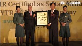 長榮航空獲頒SKYTRAX五星級航空。（圖／記者簡佑庭攝影）