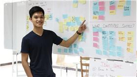 換日線／專訪江則希