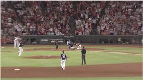 ▲6月14日廣島與西武之戰九局下半的爭議判決（圖／翻攝自YouTube）
