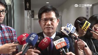 槓上鄭文燦　林佳龍拚清泉崗機場升級