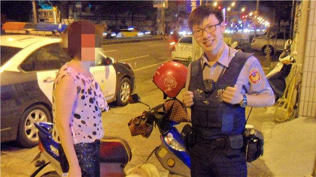 柴犬偷跑出門找女友！被員警連救3次