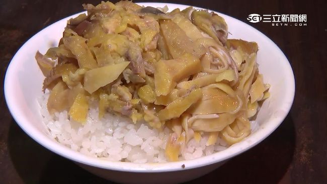 老饕最愛雞滷飯！金黃雞皮大有來頭
