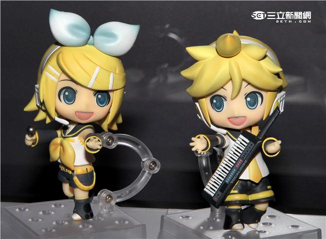 「看得見的聲音：初音未來」特展，黏土人、初音未來。（記者邱榮吉/攝影）