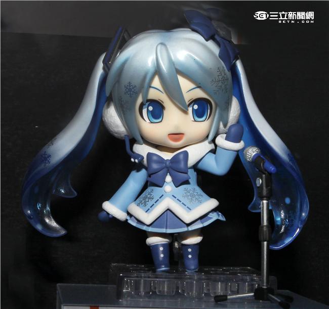 「看得見的聲音：初音未來」特展，黏土人、初音未來。（記者邱榮吉/攝影）