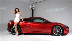  汽車　Honda NSX