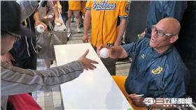 克魯茲教練簽名會（圖／記者王怡翔攝）