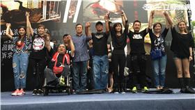 藝人挺流浪動物