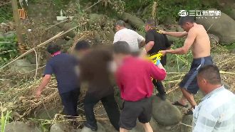 暴雨溪水漲　洗衣婦被沖走救起後不治