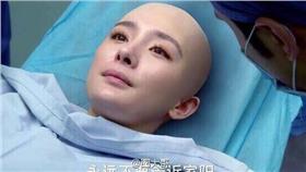 顏值,標準,五官,楊冪,親愛的翻譯官,光頭,微博(http://weibo.com/2133636451/DAX8EhtN1?from=page_1005052133636451_profile&wvr=6&mod=weibotime&type=comment#_rnd1466324456940)