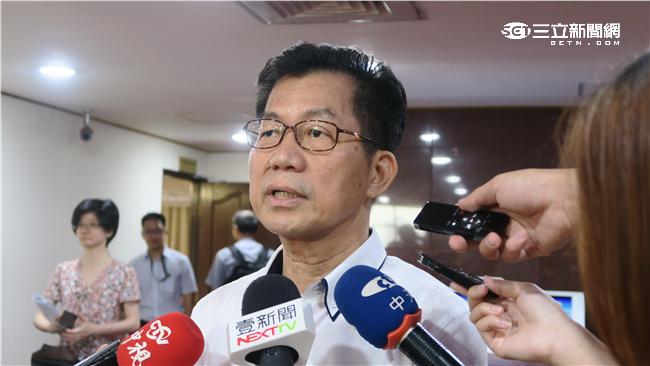 就職滿月自我評分　李應元僅強調付出