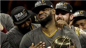 LeBron James榮獲總冠軍賽MVP,NBA（ap）