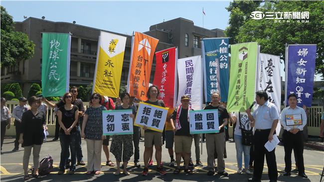 318反服貿團體　要求撤回服貿