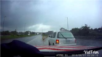 三寶國道「倒車迴轉」　警開擴音訓斥