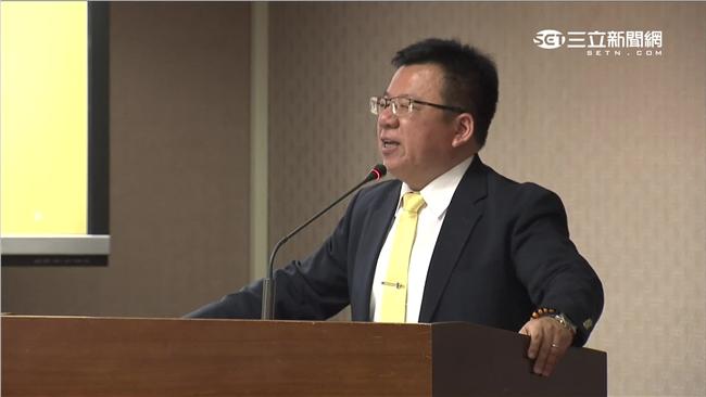 總統登島捍主權？綠委：馬去過有用嗎