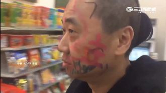 邰智源塗花臉上超商　羞向店員討口罩