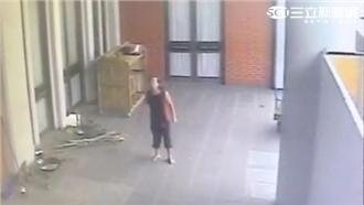 醉漢不滿被吵醒　持雙刀街頭逞兇被逮