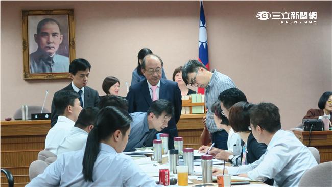 立法院初審通過　促進轉型正義條例