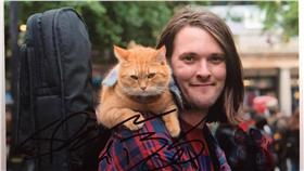 ▲遇見街貓Bob。（圖／翻攝自James Bowen & Streetcat Bob臉書）