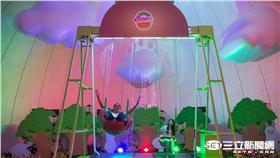 ▲全台首座水鞦韆空降美麗華　走進奇異果FUN肆一夏