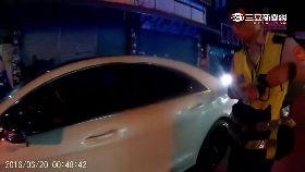 賓士睡路中2400.