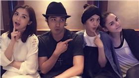 《惡魔在身邊》合體／翻攝自賀軍翔臉書