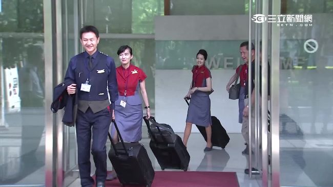 羨慕！華航空服飛趟美西　津貼逾萬元