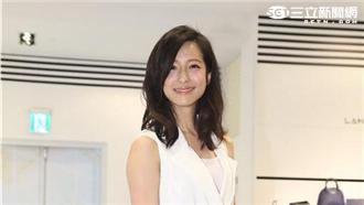 賴雅妍穿著率性女裝　隔空關心陳楚河