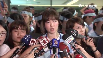 影／華航罷工全紀錄！空服員汗淚交織