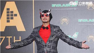 星光／黃明志自己會怕　帶嫩妹走紅毯