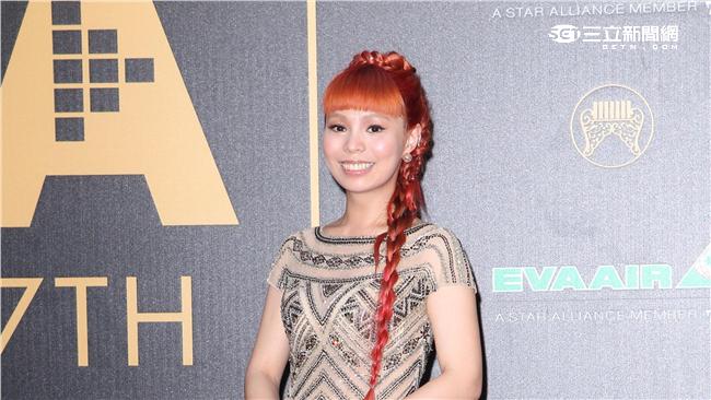 星光／許哲珮化身紅髮小公主角逐歌后