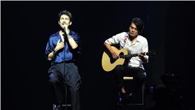 金曲得獎-平井堅-攝影邱榮吉