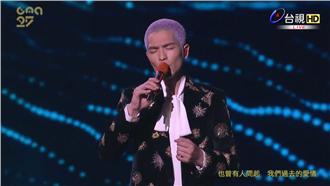 蕭敬騰、郎朗合體表演致敬黃鶯鶯