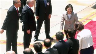 抵巴拿馬　小英：像參與好友家裡喜事