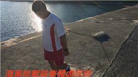 虐狗（圖／翻攝自高雄市關懷流浪動物協會臉書）