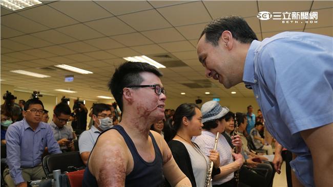 八仙母公司討善款　朱立倫譴責