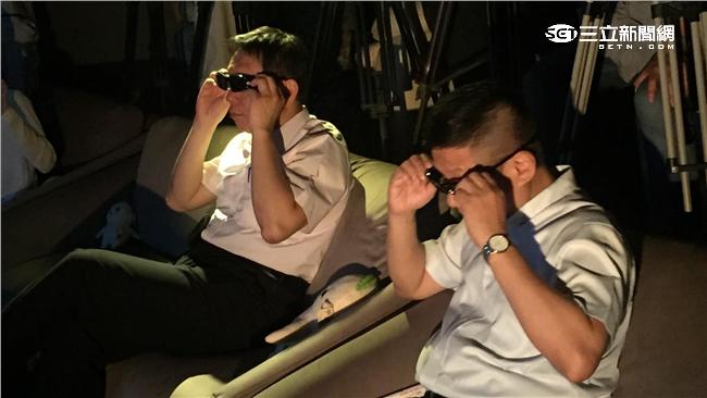 體驗國產3D　柯文哲：都這樣就發了
