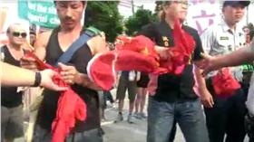 獨派,西門町,五星旗（圖／翻攝自臉書）
https://www.facebook.com/wanfuw1/videos/1078136452315559/