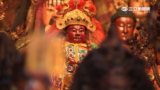拜戲神有禁忌　禁吃「毛蟹」以表虔誠