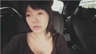 金曲獎喊青峰「峰姐」　小S臉書道歉