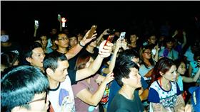 高雄柴山營區抗議（圖／翻攝自吳國維臉書）