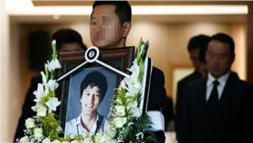 （圖／翻攝自엑스포츠뉴스）金成珉去世