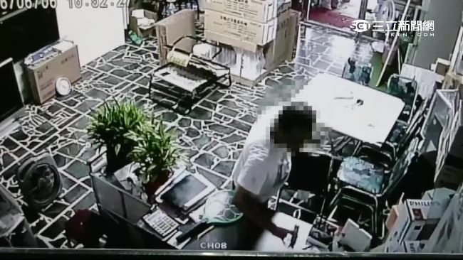 購物裝熟再行竊　毒販慣竊偷手機變賣